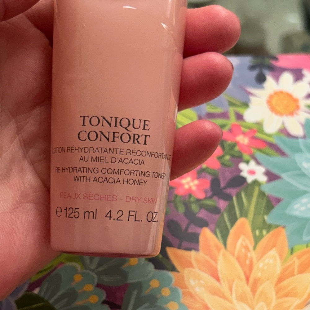 Lancôme Tonique and Crème-Mousse Confort Set. Full size. Both new and sealed. - Picture 10 of 13
